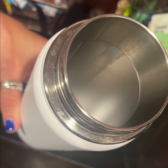 lululemon athletica White Insulated Bottle - Picture 7 of 8